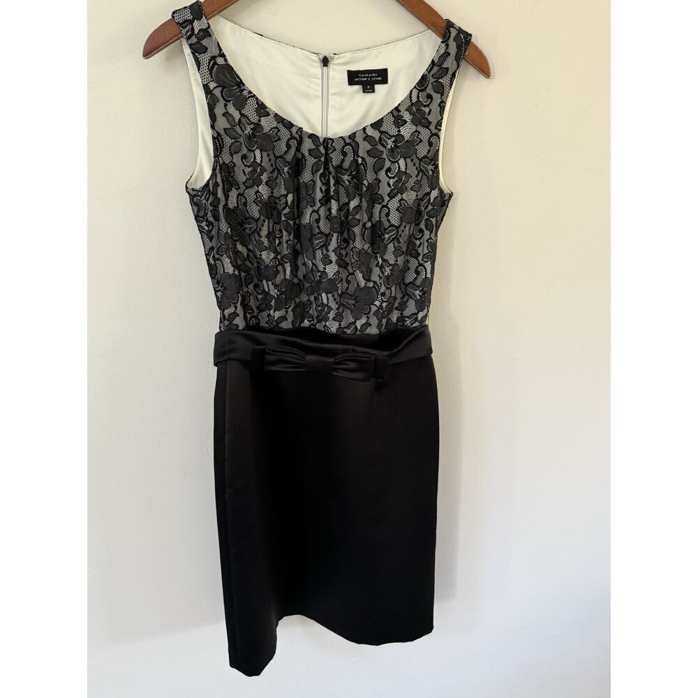 Tahari Arthur S Levine Lace Sheath Dress Size2 Sleeveless Knee Length Formal